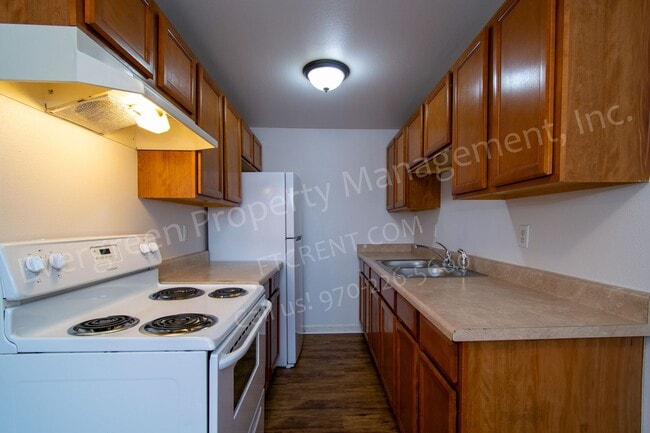 Building Photo - 208 S Jefferson Ave