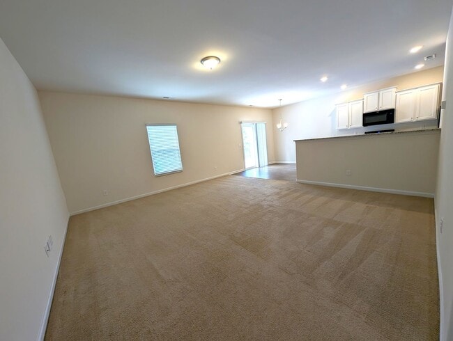 Building Photo - Pristine, 2 Story Home located in the Reserve at Canyon Hills Subdivision!