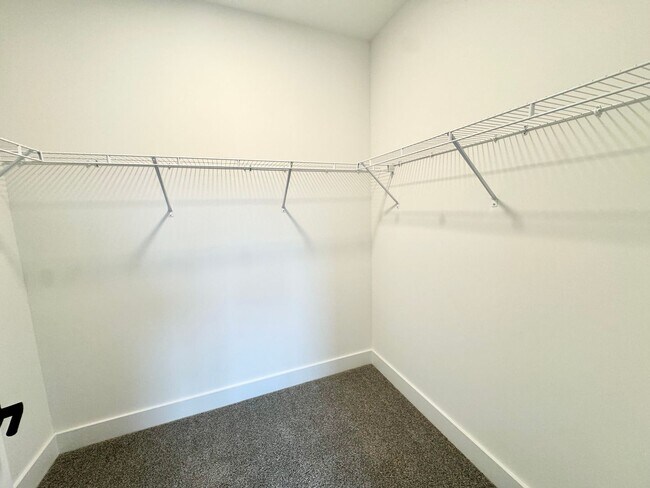 Building Photo - Beautiful NEW 1-Bed, 1- Bath Apartment in Rock Hill!