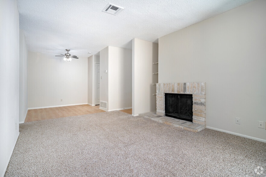 Primary Photo - Sugar Hill