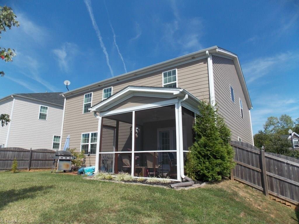 Building Photo - 4617 Meadowside Terrace