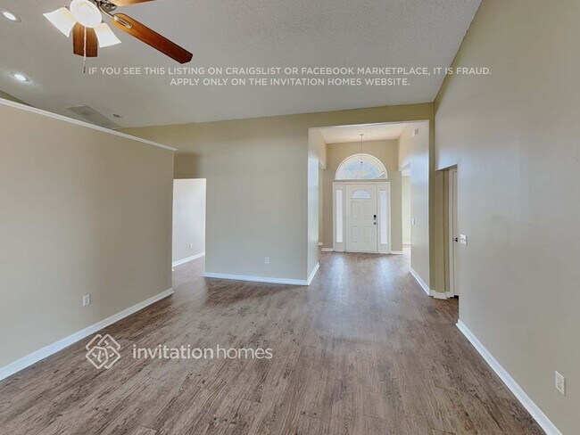 Building Photo - 12540 Pica St