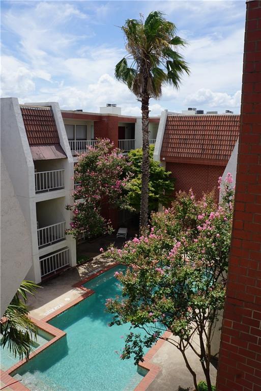 Building Photo - 3115 Helms St