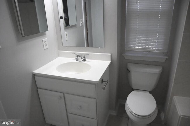 Building Photo - 3030 Ohara Pl