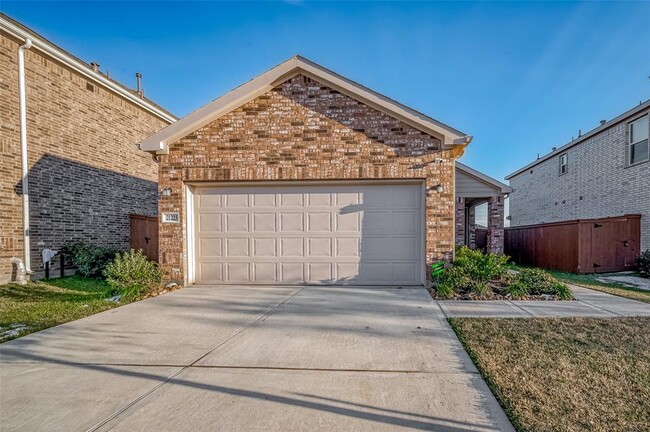 Primary Photo - 21223 Hbr Shr Dr