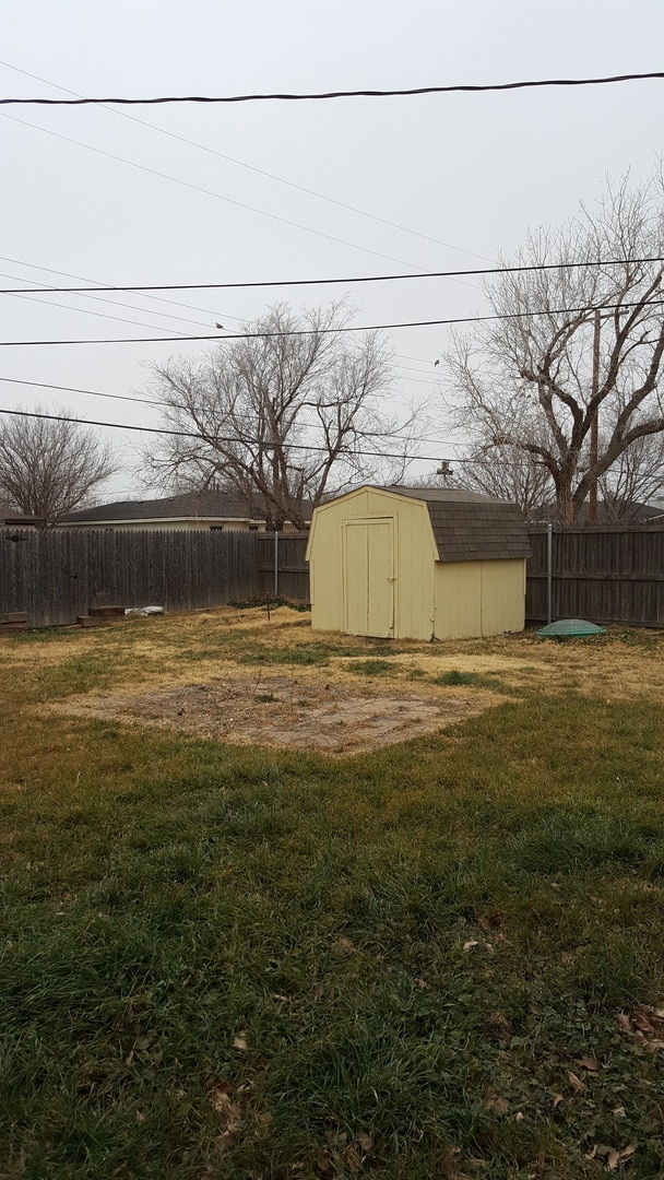 Building Photo - Located in Lawndale!!! 3bedrooms 1bath 1 c...