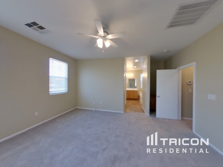 Building Photo - 3669 Karissa Heights Pl