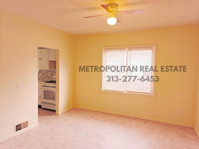 Building Photo - 35130 June Dr