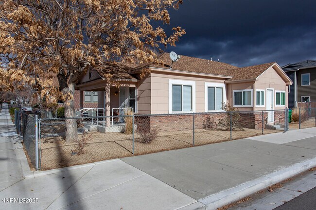 Building Photo - 376 Wheeler Ave