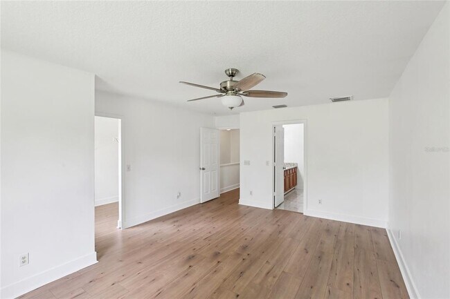 Building Photo - 9225 Stone River Pl