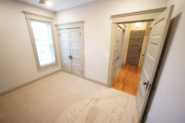 secondary bedroom/closet - 1295 Kutchins Pl