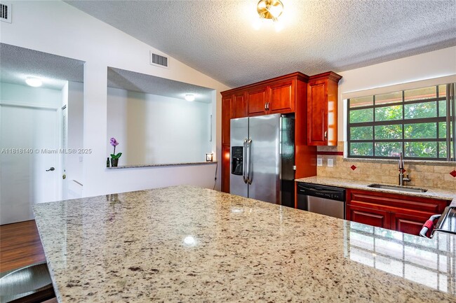 Building Photo - 1412 Congressional Way