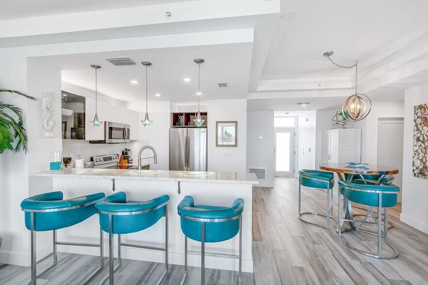 Building Photo - 202 Ivory Coral Ln