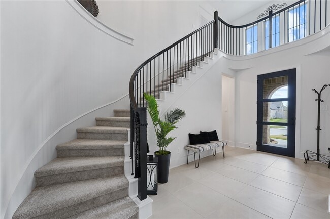 Building Photo - 23685 Silver Palm Trl