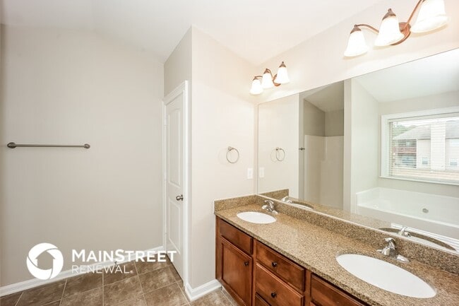 Building Photo - 217 Chert Way