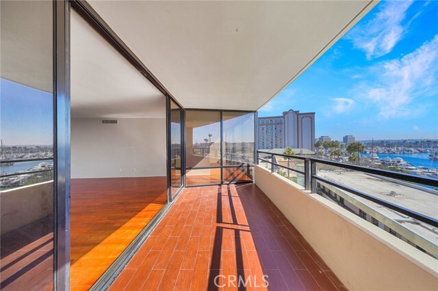 Building Photo - 4335 Marina City Dr