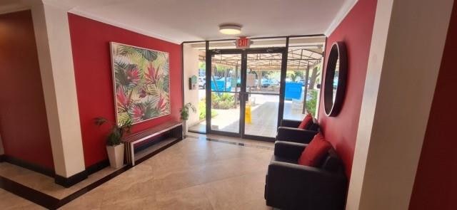 Building Photo - 2661 S Course Dr