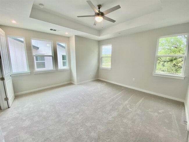 Building Photo - 12001 Vista Parke Dr