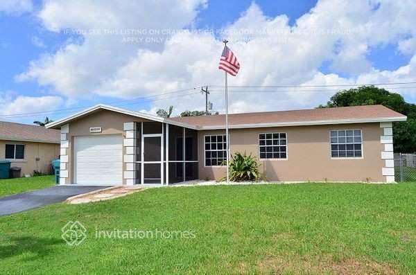 Primary Photo - 1037 SW 28th Ave