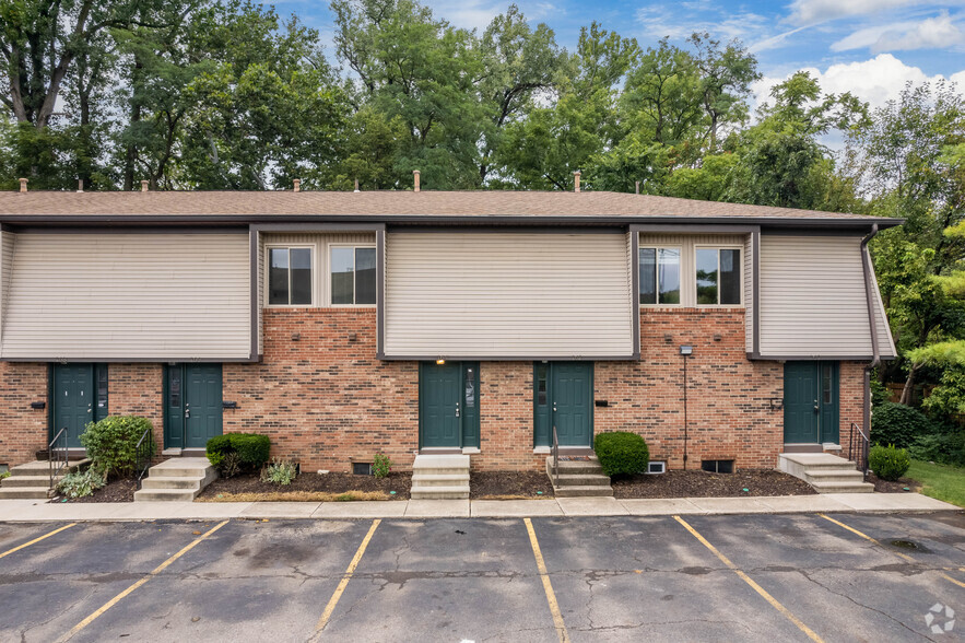 Building Photo - Rocky Creek Townhouses