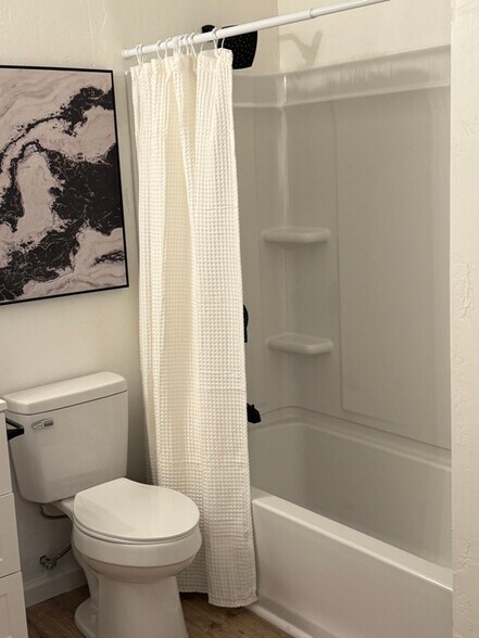 Building Photo - 908 Texas Ave