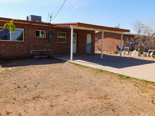 Building Photo - 8308 Capitan Cir