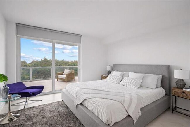 Building Photo - 4250 Biscayne Blvd