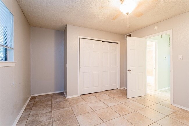 Building Photo - 5209 Tahoe Trail
