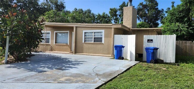Building Photo - 1103 Southside Dr