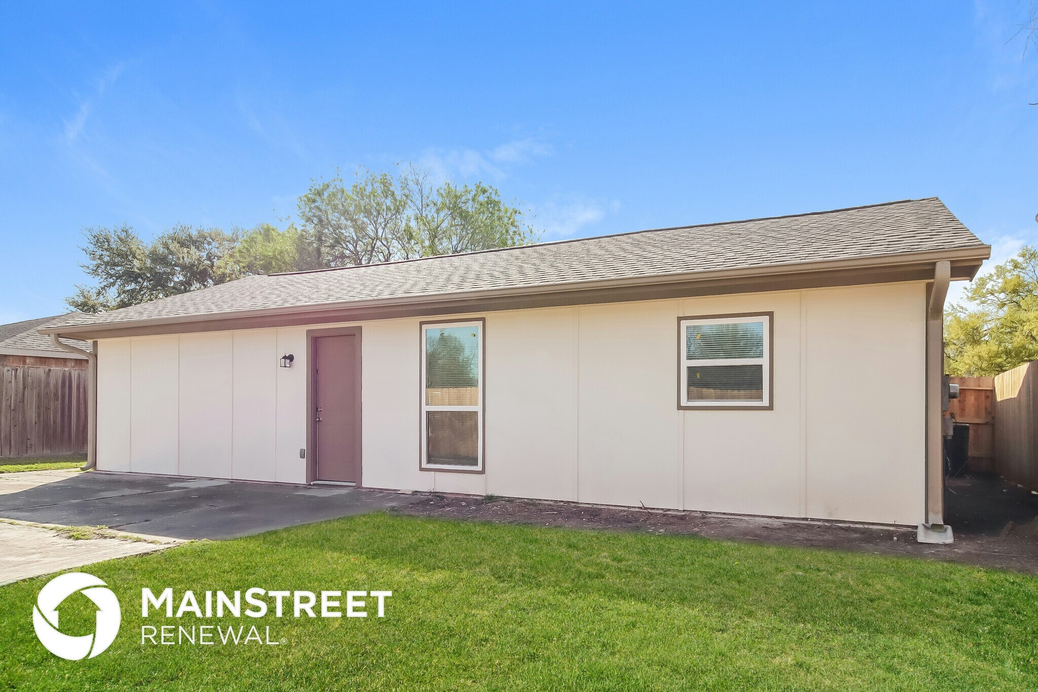 Building Photo - 1414 Twining Oaks Ln