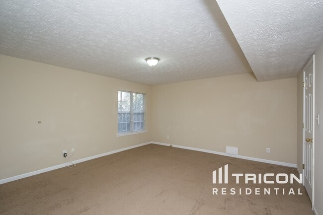 Building Photo - 1278 Lynx Ct