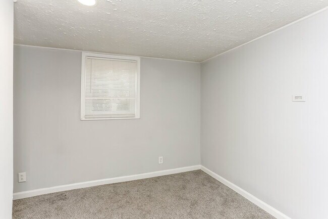 Building Photo - 308 Winchester Ct