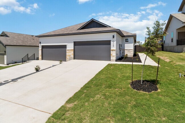 Building Photo - Brand New 3-Bedroom Unit with Open Floor Plan & Private Yard in Buda