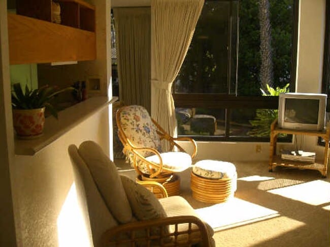 Building Photo - Fabulous Unit in Waikiki!