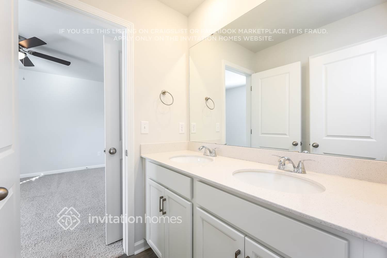 Building Photo - 3972 Zepelin Wy