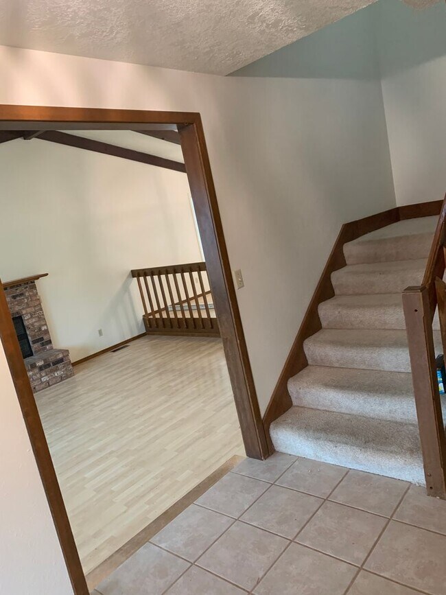 Building Photo - 3790 NW Wisteria Way