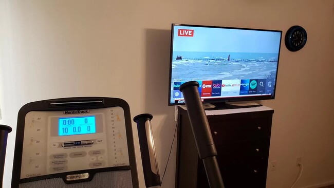 Elliptical - 5710 E Tropicana Ave