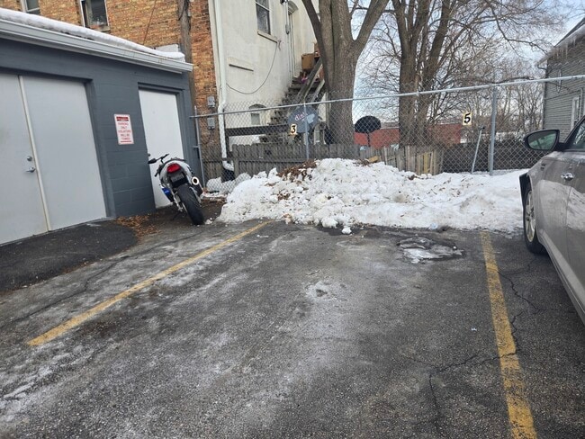 Building Photo - 3 National St