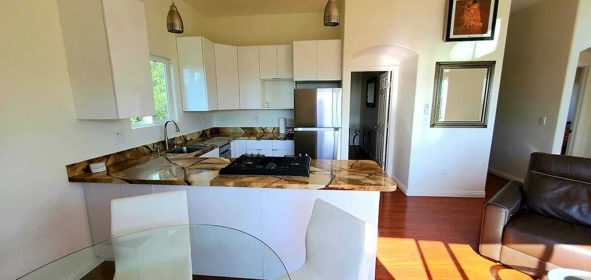 Kitchen - 3306 Lloyd St