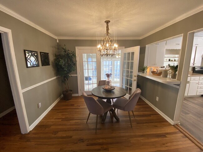 Building Photo - Pre-leasing June 1st! Tech Terrace!