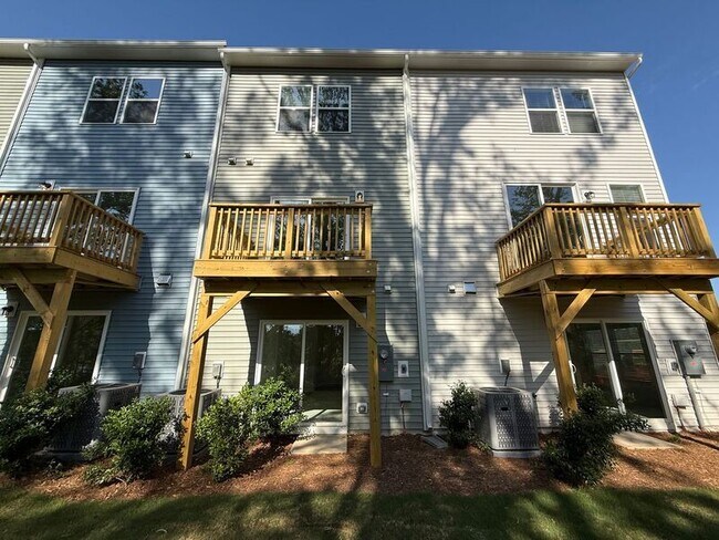 Building Photo - 3326 Bomore Rd