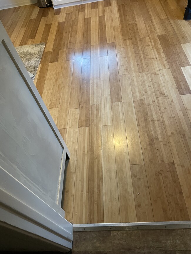 hardwood floors - 2012 Tuna Canyon Rd