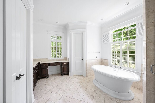 Building Photo - A timeless Cape Cod-style estate!