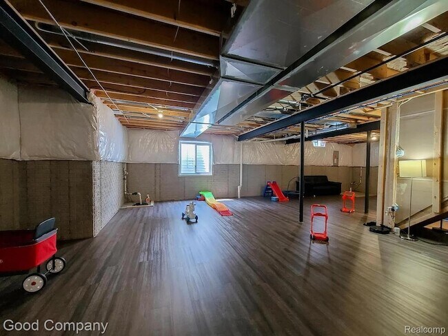 Building Photo - 5342 Rangemore Dr