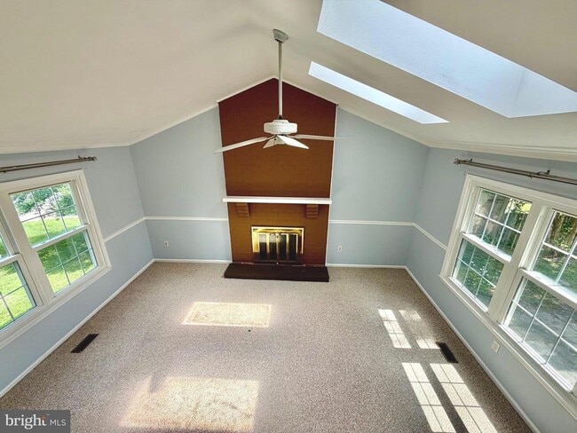 Building Photo - 3141 Gershwin Ln