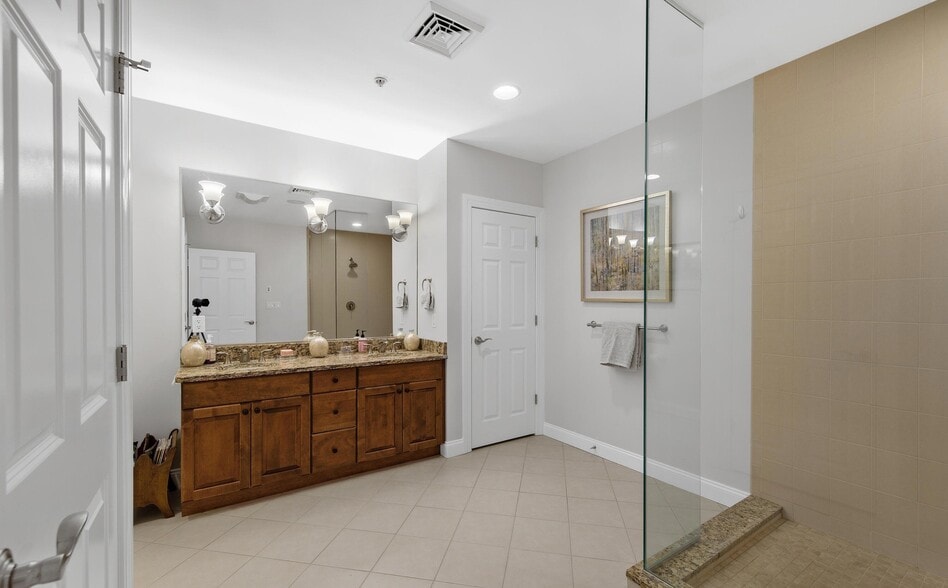 Building Photo - 38 High Rock Ave