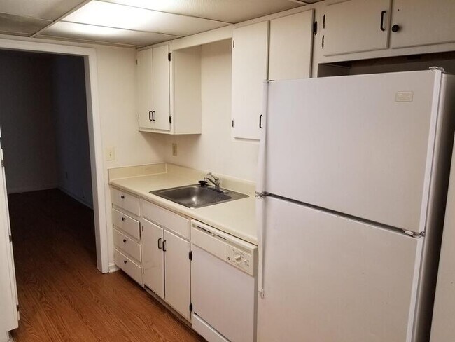 Building Photo - 6399 Baker Ct