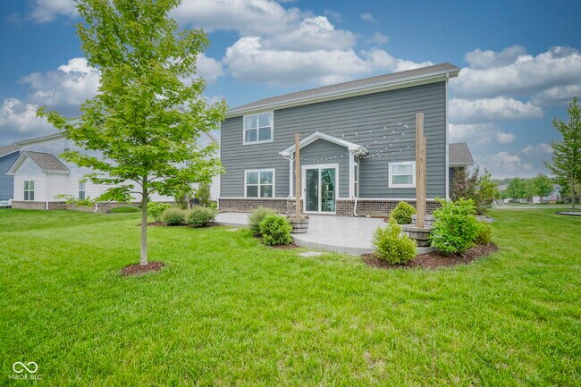 Building Photo - 16179 Larimar Dr