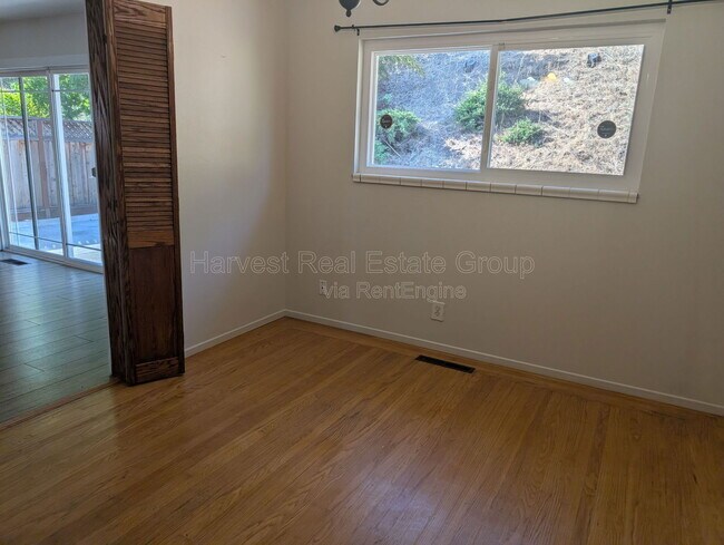 Building Photo - 82 Elysian Fields Dr