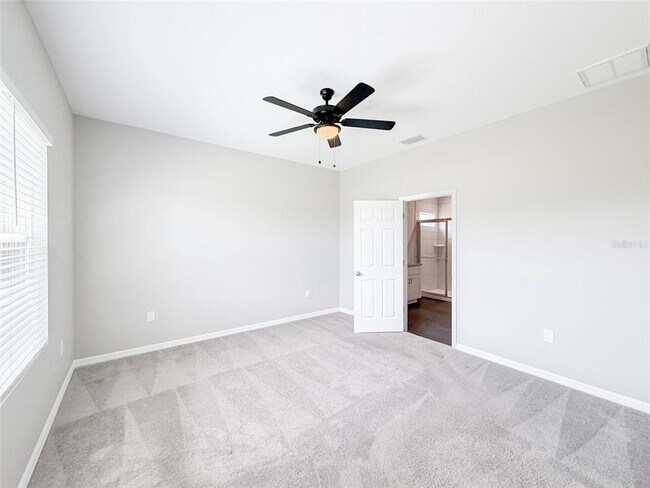 Building Photo - 3358 Cup Dr